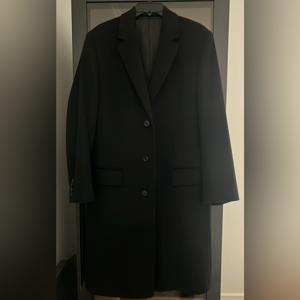 NWOT Men’s Hugo Boss Black Wool & Cashmere Overcoat (Size: M/L)!!!